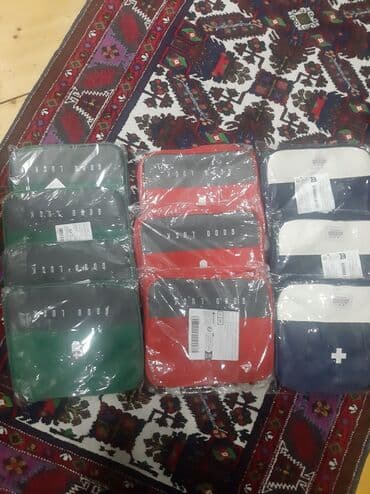 yay geyimləri instagram: Içi geniş bölməli apteçka — 2