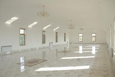 Geniş həyətli çoxfunksiyalı obyekt - İki mərtəbəli əsas korpus və — 9