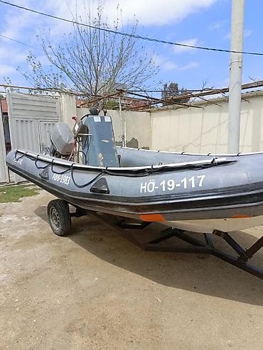 ayaqqabı altlıqları: Zodiac RIB tipli şişmə bortlu qayıq - Marka/model: Zodiac (K-41 — 2