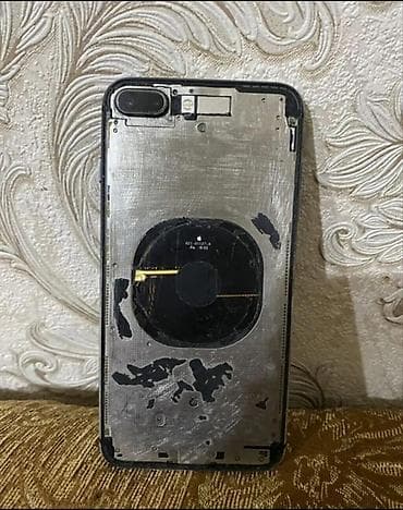 telefonlar 70 azn: IPhone 7 Plus, 32 GB, Qara, Barmaq izi — 3