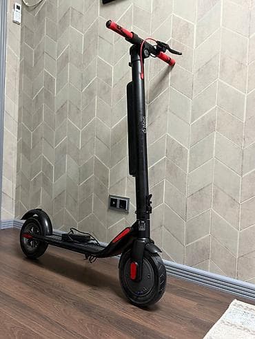Elektrik skuter – ttec markası - Rəng: qara, qırmızı vurğularla - Ön