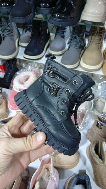 Комплекты одежды: Sapaski uşaq üçün 21razmerden 41 razmere qədər var — 1