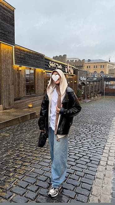36: Cinslər, Bershka, rəng - Mavi — 4