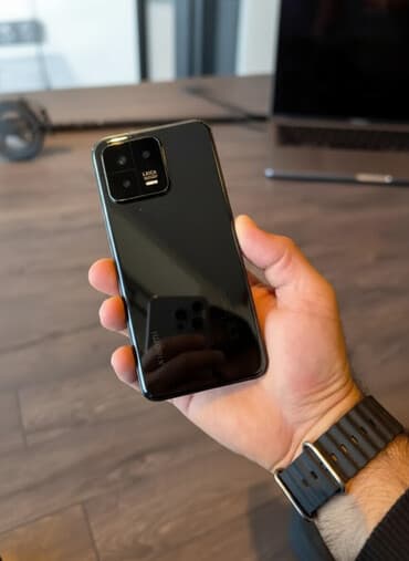 Xiaomi 13, rəng - Qara, 
 Sensor