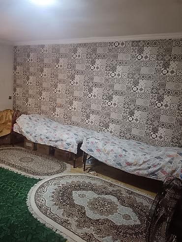ev menzil: 4 otaqlı, 3 kv. m, Kredit yoxdur, Orta təmir — 10