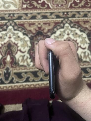 iphone se 2020 almaq: IPhone SE 2020, 128 GB, Qara, Barmaq izi — 6