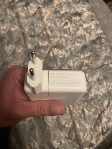 azeri nomreler: Adapter Apple, İşlənmiş — 2