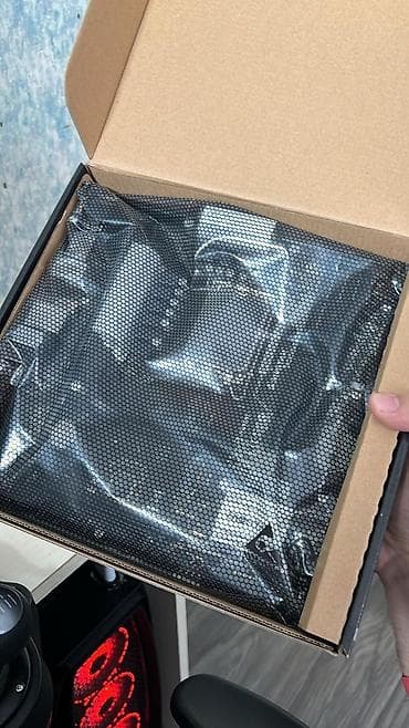 Планшеты: Güclü oyun və yaradıcılıq üçün toplanmış stolüstü kompüter — 3