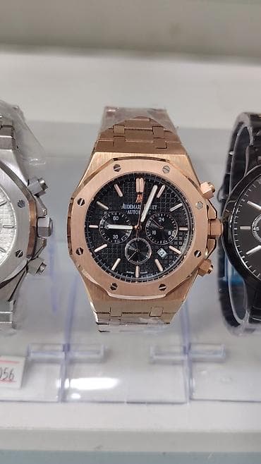Qol saatları və aksesuarlar: Məhsul: Audemars Piguet Royal Oak saatları (bir neçə variant) — 2
