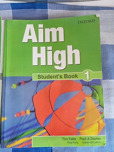 oyun cd: Aim High 1 – Oxford University Press biri 3manata,ikisini gotursez — 1