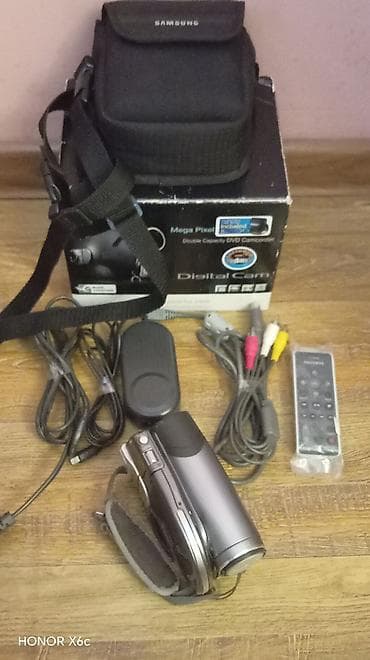 xbox pult: Samsung rəqəmsal videokamera dəsti Xüsusiyyətlər: - 26x optik zum - — 3