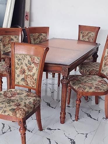 Qonaq otağı üçün, İşlənmiş, Açılan, Kvadrat masa, 6 stul lalafo.az -da Qonaq otağı üçün, İşlənmiş, Açılan, Kvadrat masa, 6 stul