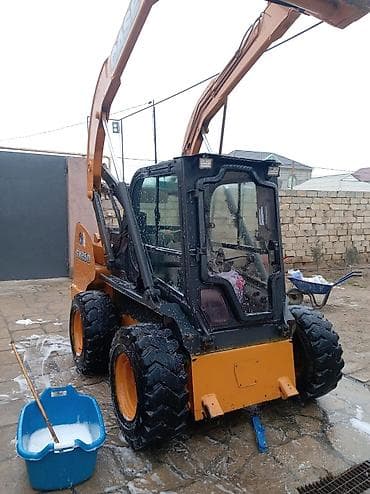 r17 şam: CASE SV250 mini-yükləyici (skid steer) - Model: CASE SV250 - Tip — 4