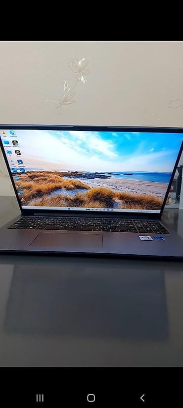 predator notebook: Kompyuter ( notebook ) satilir. 1800 Azn qiymeti olub. Endirimle 1300 — 5