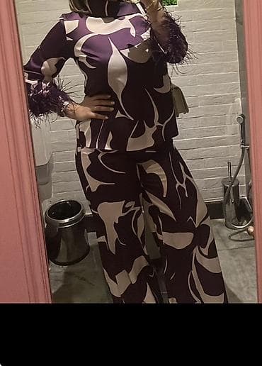 Qadın geyimləri dəsti – bir neçə model 1) İki hissəli kostyum -