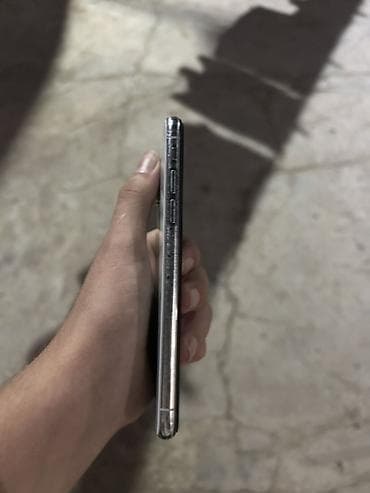 iphone se korpus: IPhone X, Gümüşü, Face ID — 4