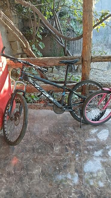velosbetler: Satılır: Velosiped + Hoverboard (paket) Velosiped - Marka/model — 1