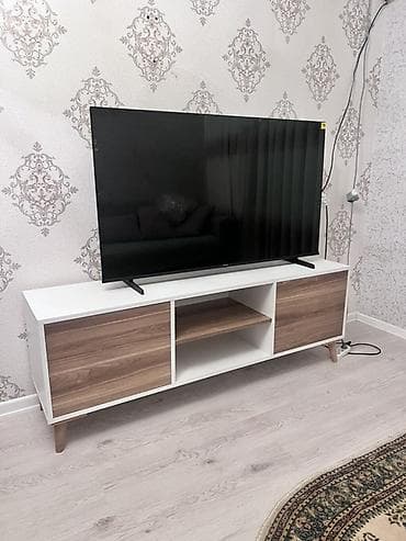 divar polkalari: Düz TV altlığı, Polkalı, Laminat — 3