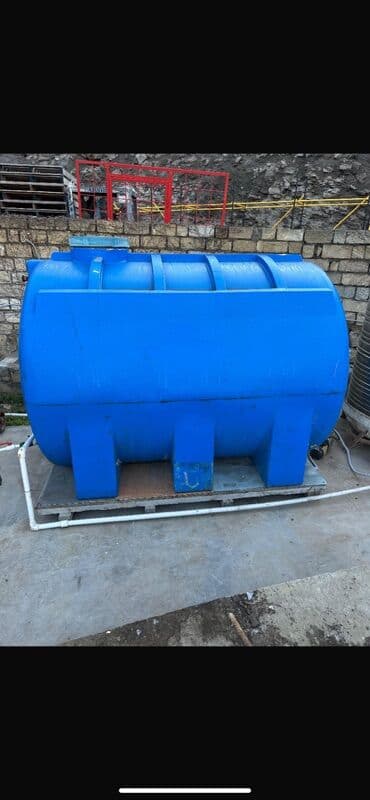 Bak, Plastik, 5000 l l, İşlənmiş, Pulsuz çatdırılma