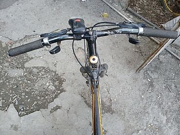 STELS Navigator G30 dağ velosipedi - Çərçivə: yüngül alaşımlı