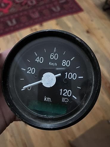 Motouniversal sürətölçən (spidometr) - Ölçü diapazonu: 0–120 km/saat