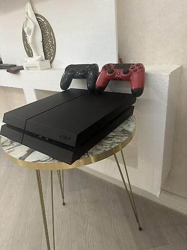 video reqistator: Məhsul: Sony PlayStation 4 (PS4) konsolu + 2 ədəd DualShock 4 pultu — 2