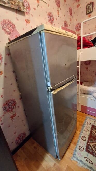 Духовки: 2 двери Dnepr Холодильник Продажа, цвет - Серебристый — 2