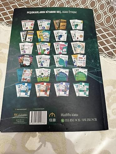 Malik müəllimin kimya kitabı,təptəzədir.8 manat.1 və 4cü qruplar üçün — 2