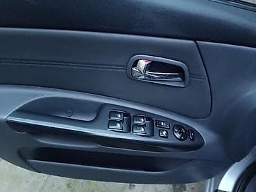 kia rio stopu: Kia Pride: 1.5 l | 2010 il Hetçbek — 5