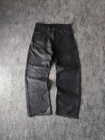 Baggy Jeans(qara rəngdə). Ölçüsü 32, uzunluq 105-110, en 40-42. Yeni