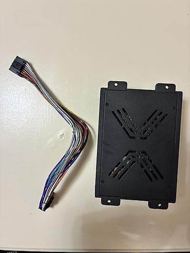 ses güçlendirici: Android monitor üçün Uslitel Xüsusiyyətlər: - Girişlər: Sol və Sağ RCA — 3