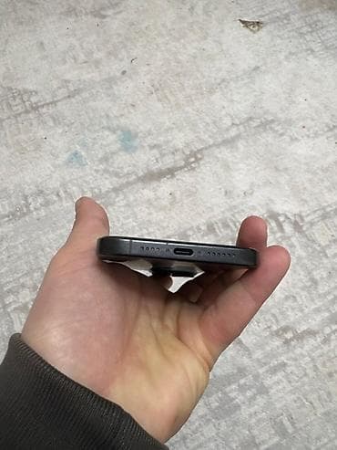 ipad pro 12: IPhone 15 Pro Max, 256 GB, Qara, Face ID — 6