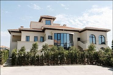aff park: Satılır 8 otaqlı həyət evi/bağ evi 398 m², Sea Breeze q. Kateqoriya — 3