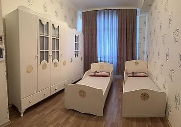 Oğlan və qız üçün, 2 təknəfərlik çarpayı, Dolab