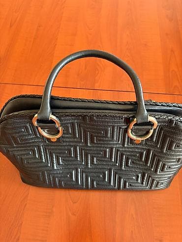 Əl çantası, Versace, İşlənmiş lalafo.az -da Əl çantası, Versace, İşlənmiş