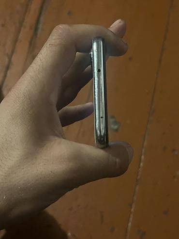 apple 5 s: Tekce arxa kireşqasi sinb endirim olacaq — 3