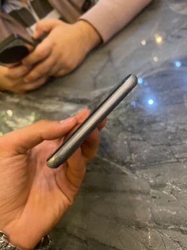 iphone 8 plus kontakt home: IPhone 8 Plus, 64 GB, Qara, Qırıq — 6