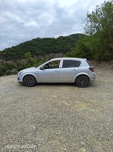 vito 646 motor: Opel Astra: 1.4 л | 2009 г. 34055 км Хэтчбэк — 4