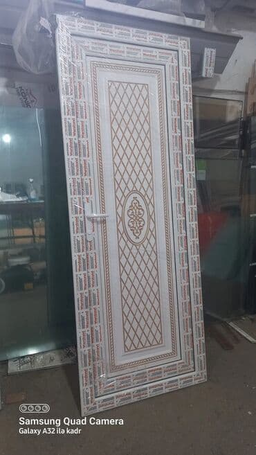 plastik qapi pencere qiymeti: Yeni Plastik qapı Zamok və çərçivə ilə, Zəmanətli, Pulsuz quraşdırma, Pulsuz çatdırılma — 17