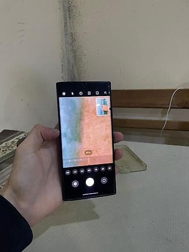 samsung omnia ii: IPhone 13, 256 GB, Qara, Simsiz şarj — 8