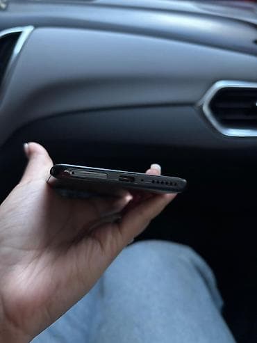 rəsmi note 14: Redmi Note 14 Pro, 256 GB, rəng - Qara, Sensor, Barmaq izi, Simsiz şarj — 2