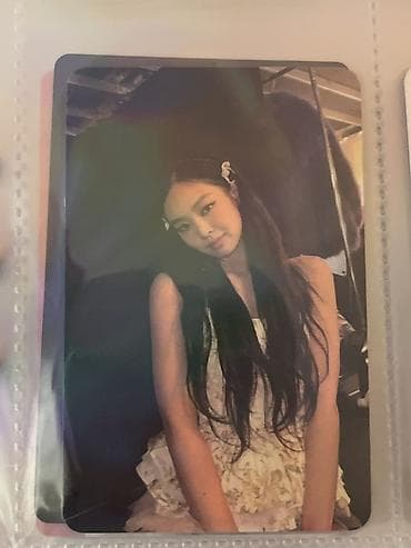 K-pop fotokartı - Növ: kolleksiya üçün fotokart - Ölçü: təxminən