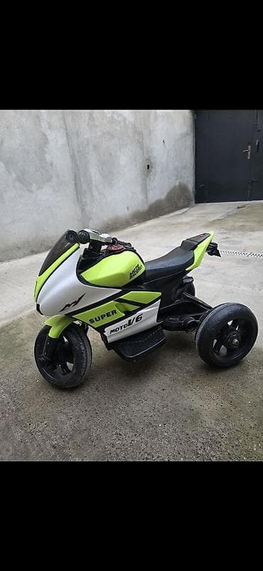 Uşaq üçün elektrikli üçtəkərli motosiklet - Model üzərində yazılar — 5
