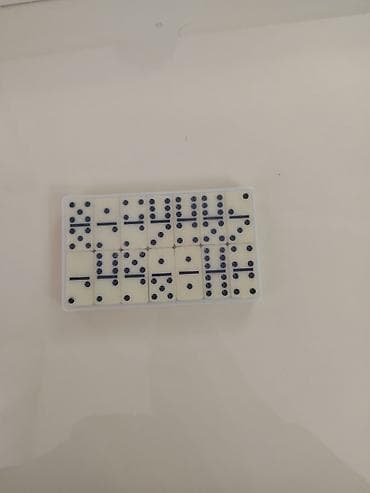 Тренажеры: Domino dəsti – mini ölçü - Kompakt plastik qutu ilə birlikdə - Ağ — 1