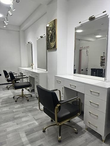 yazı stulu: Cox az islenib 3 ededin qiymeti 600 azn. Tek tek de satilir. Vizaj — 3