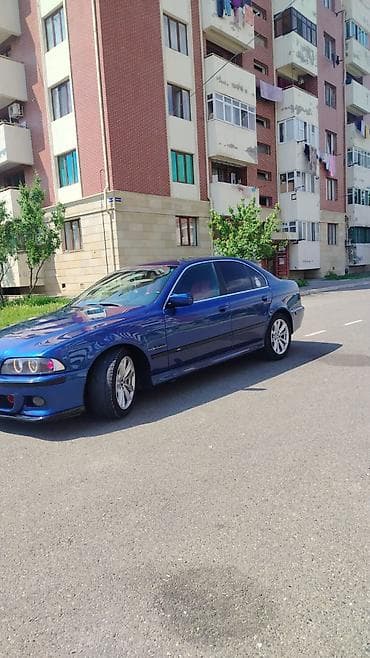 suzuki grand vitara: BMW 5 series: 2.8 l | 1997 il Sedan — 6