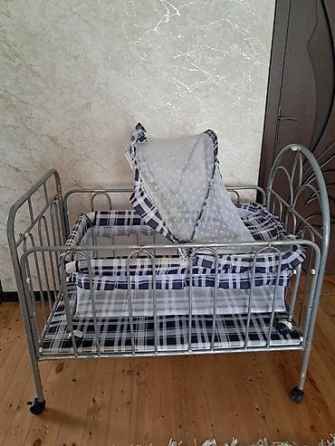 Beşiklər: Oğlan və qız üçün, İşlənmiş, Dördbucaq, Beşik, Dəst ilə, Matras ilə, Yellənmə mexanizm ilə — 2