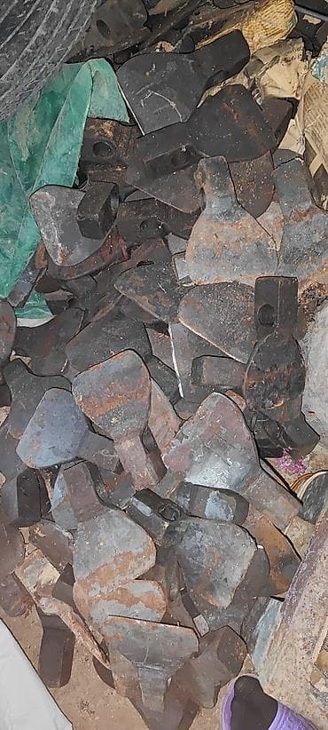 Məhsul: Sənaye tipli çəkic və kirkit (piket) başları, həmçinin