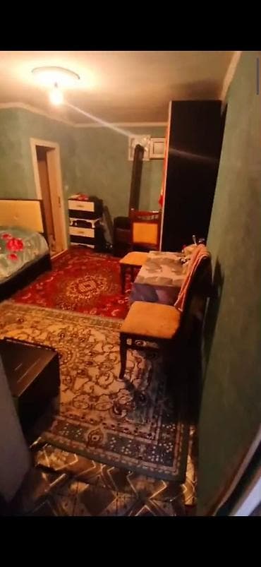 xırdalanda satılan evler: Xirdalanda Grandmartın arxasinda 1 otaqli qapidan girmə ev satılır — 1