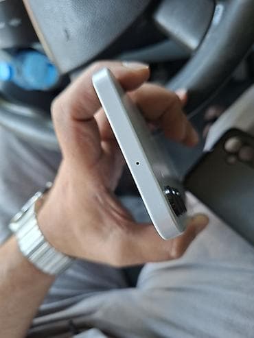 apple iphone 3g: Samsung Galaxy A16, 256 GB, rəng - Ağ, Düyməli, Sensor, Barmaq izi — 6